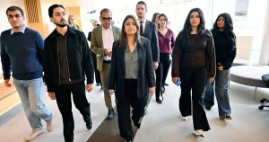 Rödgrön offensiv i riksdagen mot utvisningarna