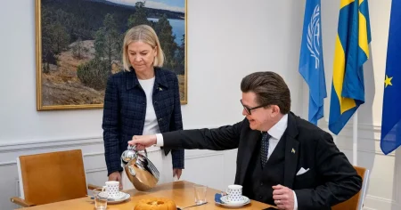 S-ledarens möte med talmannen skjuts upp – det händer nu