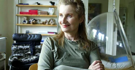 Elfriede Jelineks litterära motattack är ett komiskt raseriutbrott