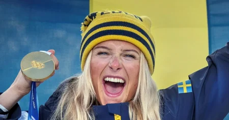 Johan Esk: Jublar Frida Karlsson i fören på idrottens Titanic?