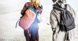 Tara Moshizi: Varför vill alla se ut som osexiga skogsmullar i stan?