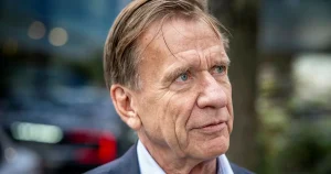 Volvo Cars skrotar prognosen – planerar åtgärder