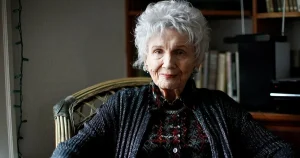 Efter kontroverserna kring Munro – nu firar Kanada Nobelpristagaren Anne Carson