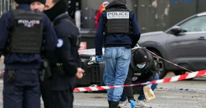 Skjutning utanför Paris misstänks vara terrordåd