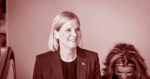 Ledare: Magdalena Andersson kan inte låta V bromsa henne