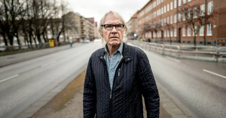 Johan Westerholm: Censuren fortsätter när Auctionet vägrar sälja Lars Vilks rondellhundar