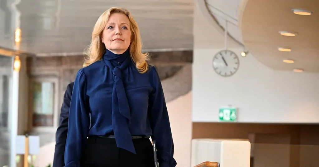 Statsvetare om oväntade inviten: ”Fiffigt drag”