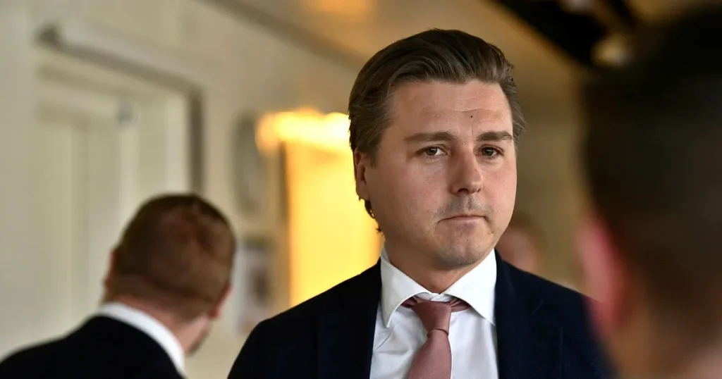 Gellerbrant stämmer Socialdemokraterna för förtal